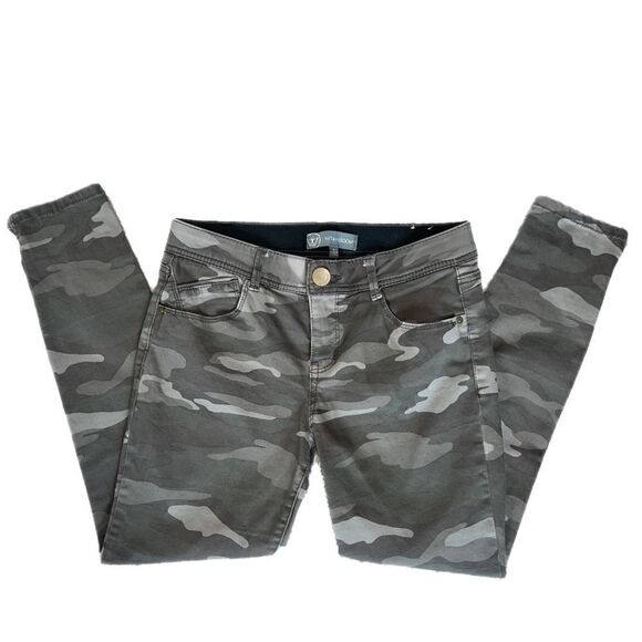 Wit & Wisdom Camo Ankle Jegging (6) - Picture 1 of 11